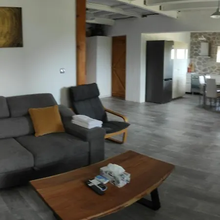 Lori's Country بيت للعطل Levkákia