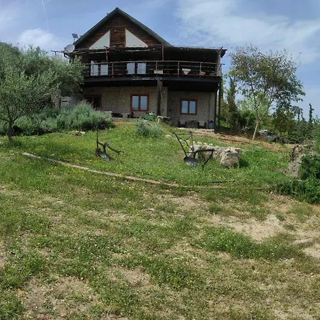 Lori's Country Semesterbostad