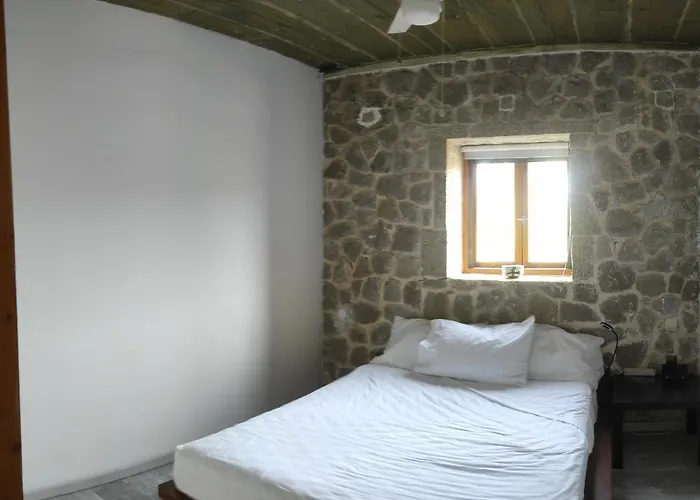 Lori's Country * Levkákia